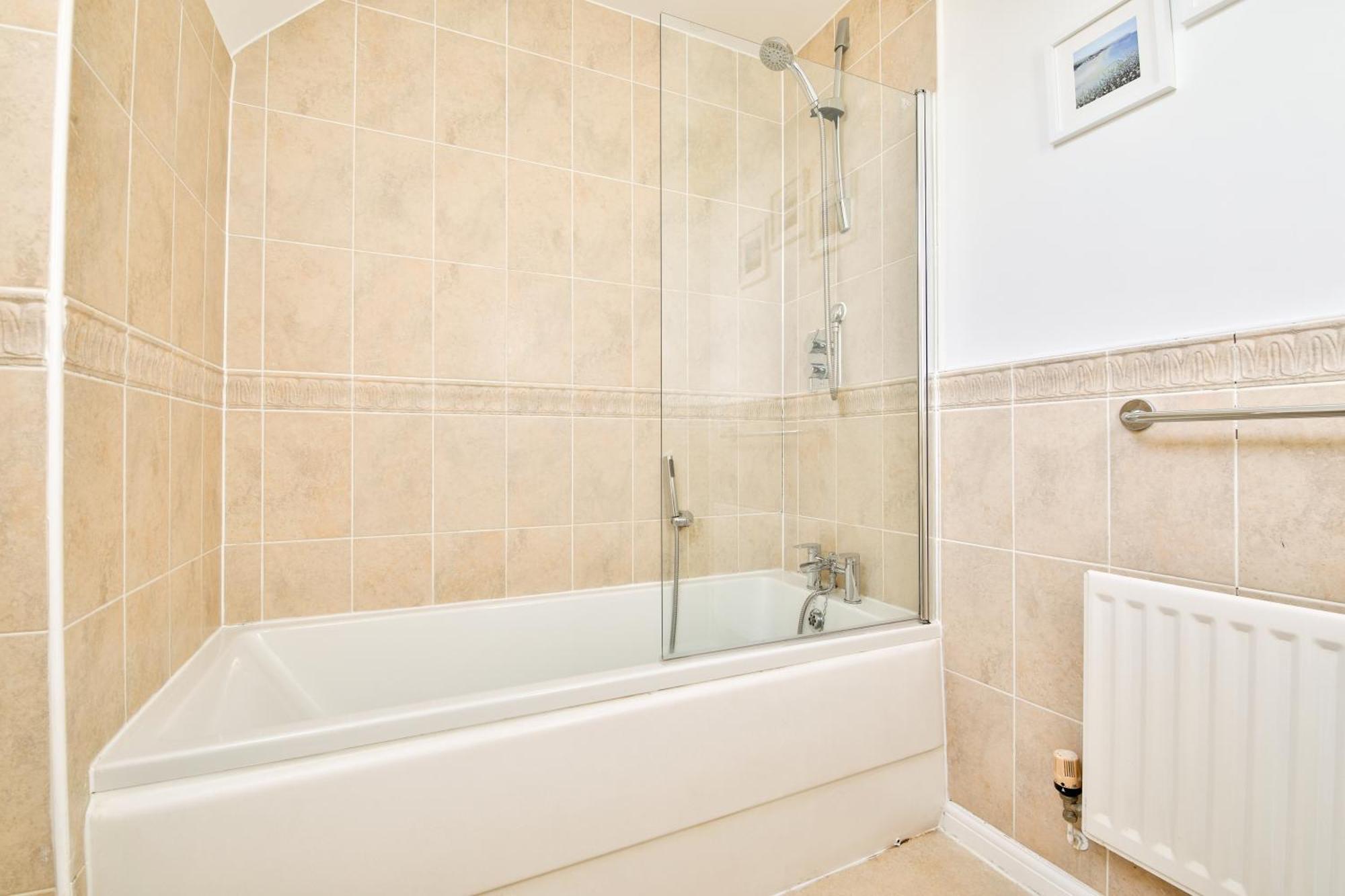 Stayright 2 Bed Beach House With Private Parking- Next To Barry Beach And Jackson Bay Bagian luar foto