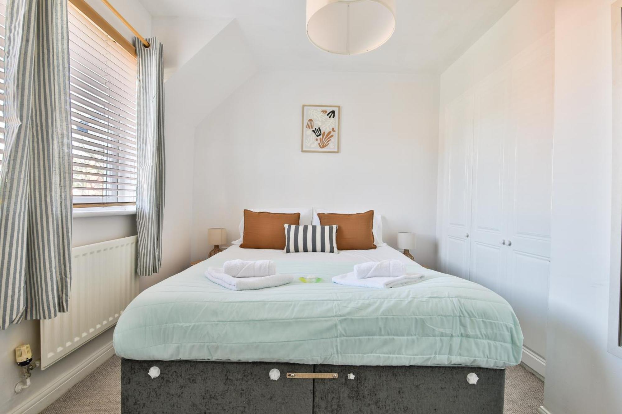 Stayright 2 Bed Beach House With Private Parking- Next To Barry Beach And Jackson Bay Bagian luar foto