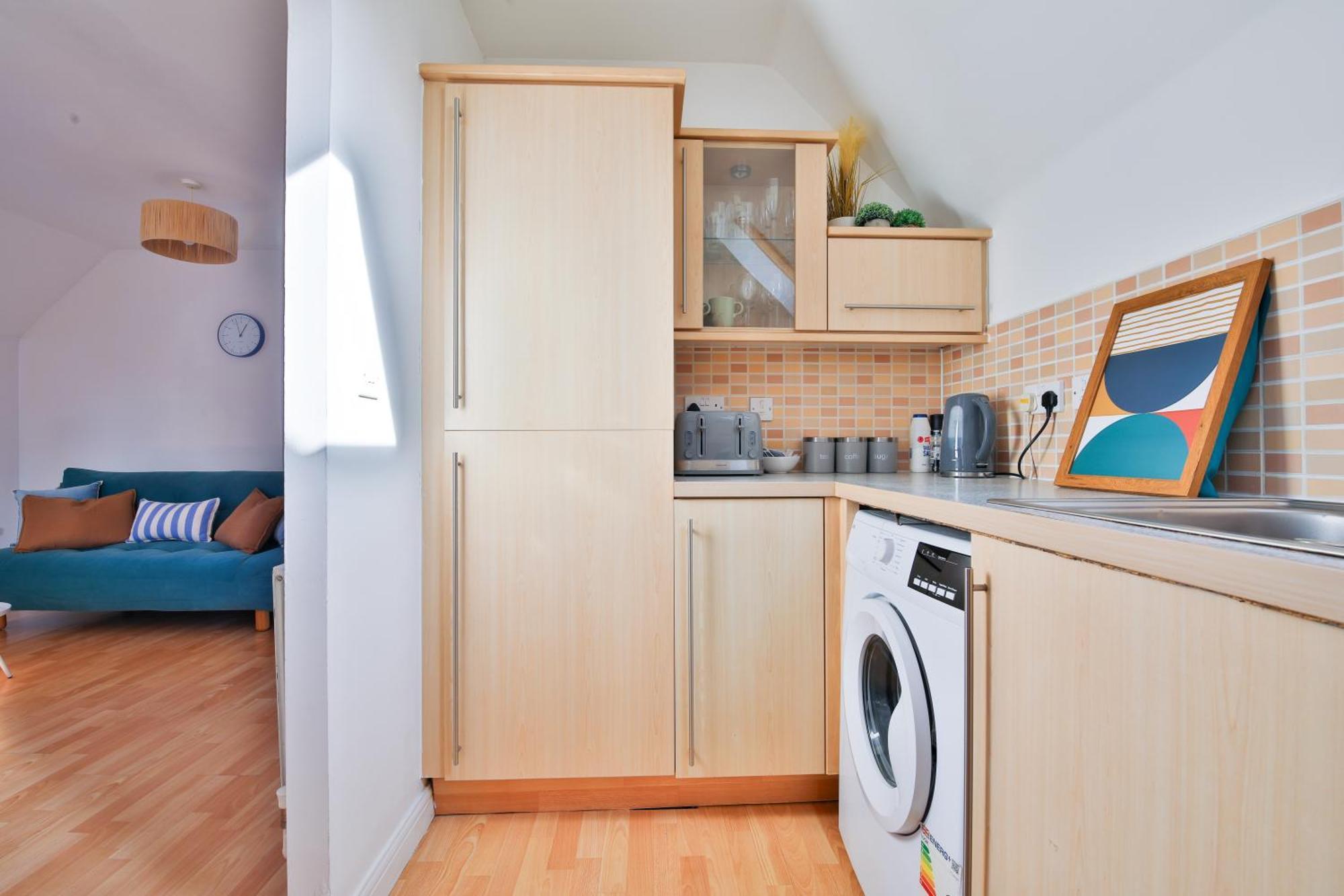 Stayright 2 Bed Beach House With Private Parking- Next To Barry Beach And Jackson Bay Bagian luar foto